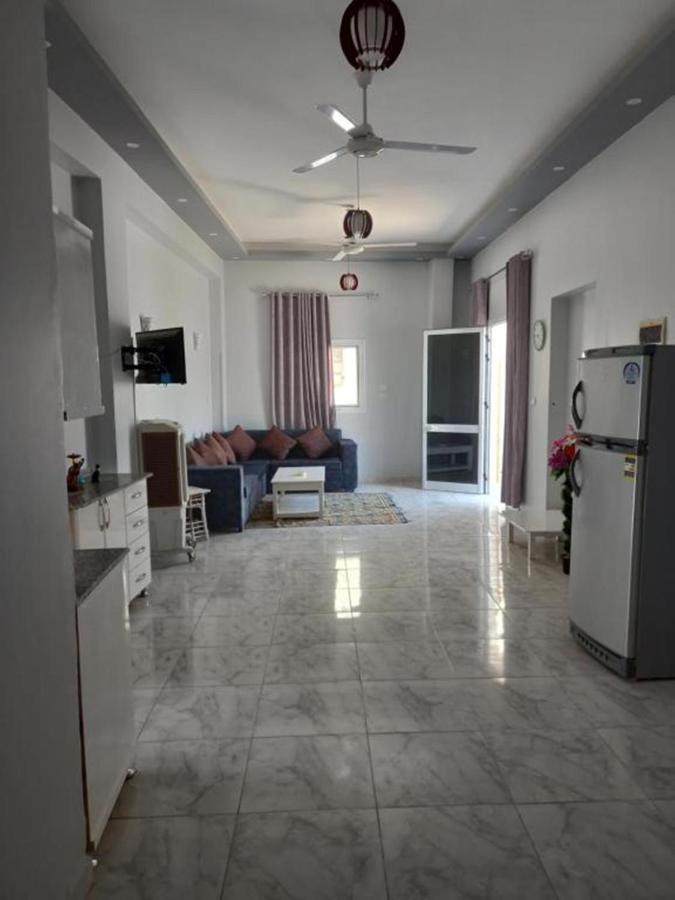 Nefertarie Guest House Luxor Exterior photo