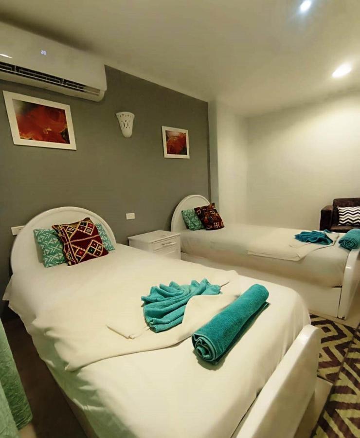 Nefertarie Guest House Luxor Exterior photo